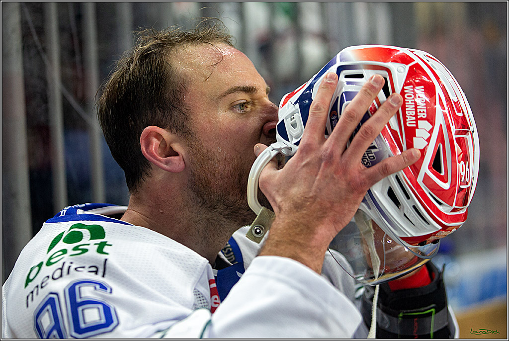 PENNY DEL; Koelner Haie- Schwenninger Wild Wings; Koeln, 06.12.2022